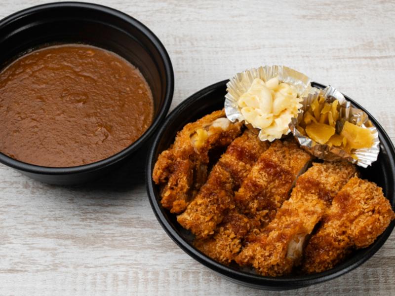 チキンカツカレー　お弁当