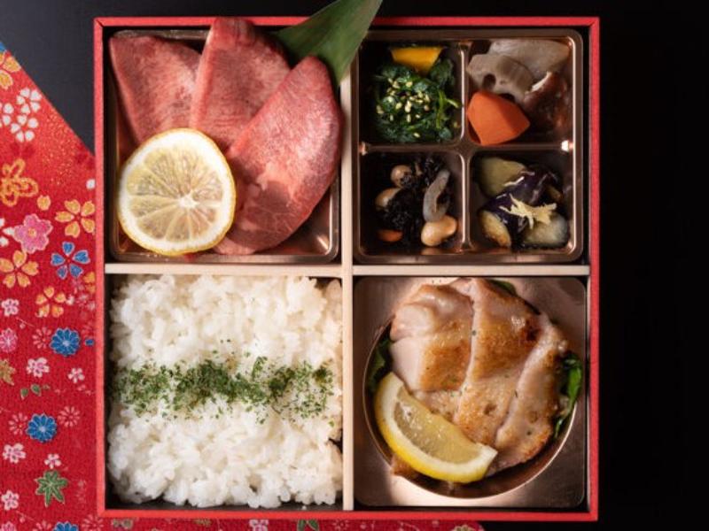 厚切り牛タンと桜姫鶏御膳