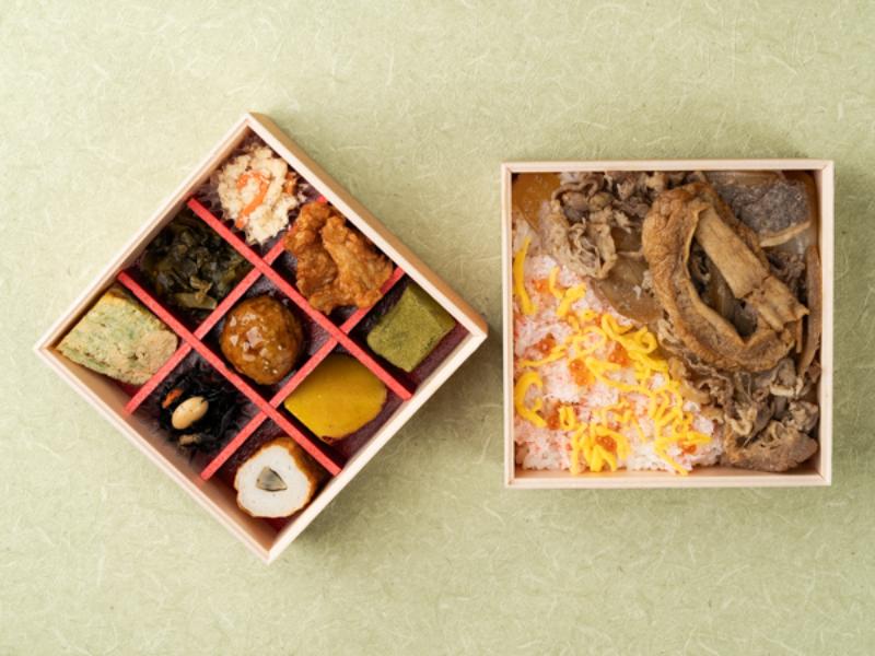 蟹ちらし・あふそや特製牛丼と彩り9升の二段弁当