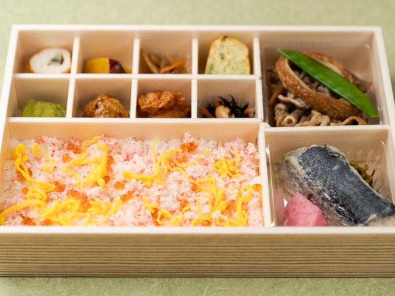 蟹ちらしと鰆西京焼きの彩り御膳