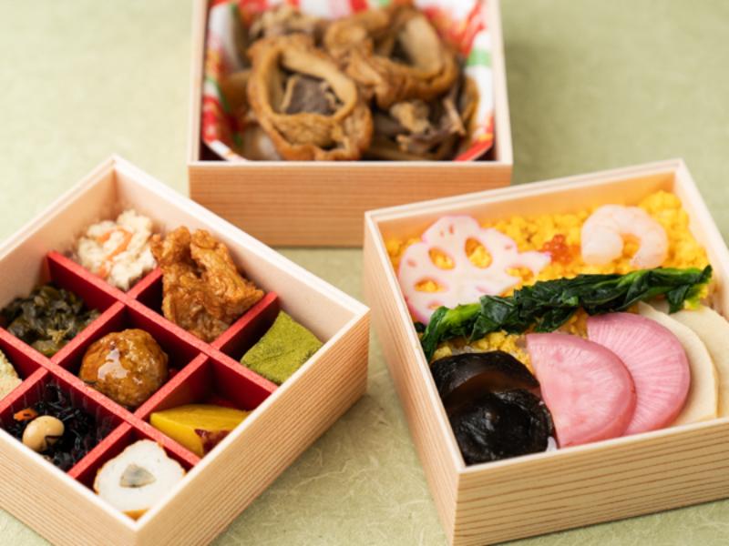 野菜ちらし寿司と彩り9升の三段弁当