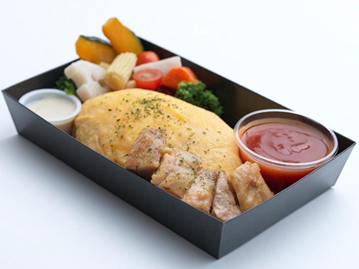 オムライス＆特製チキン（（特製トマトケチャップソース）
