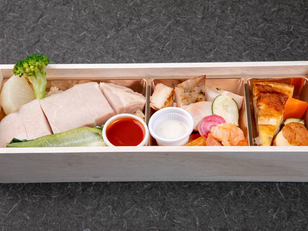 【500mlペット茶付き】柔らかポークステーキ弁当