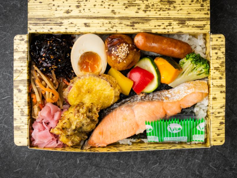 和い寿特製のり弁 鮭塩焼