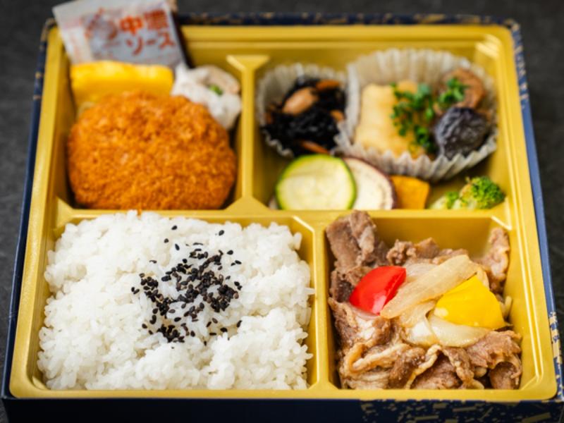 Ｗメイン弁当 牛焼肉＆カニクリームコロッケ