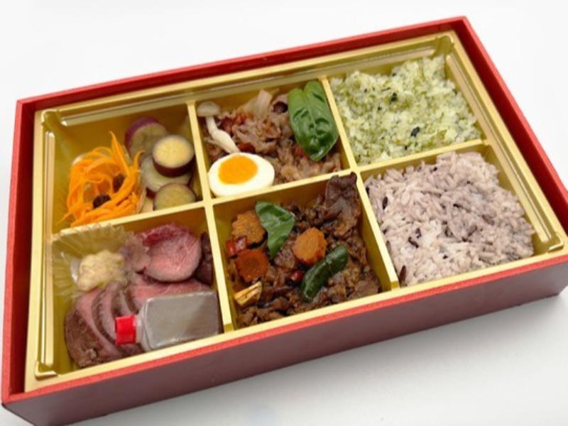 神戸牛と黒毛和牛の食べ比べ