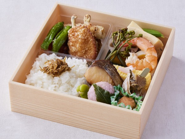 松花堂弁当　小