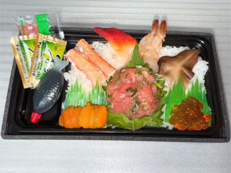 海鮮丼（梅）
