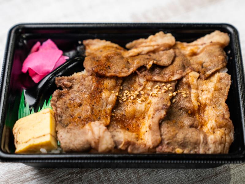 炙り牛カルビ重