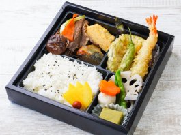のりべん 下町弁当の海苔が選べるのり弁（とり天） 1,000円｜【お弁当デリ】お