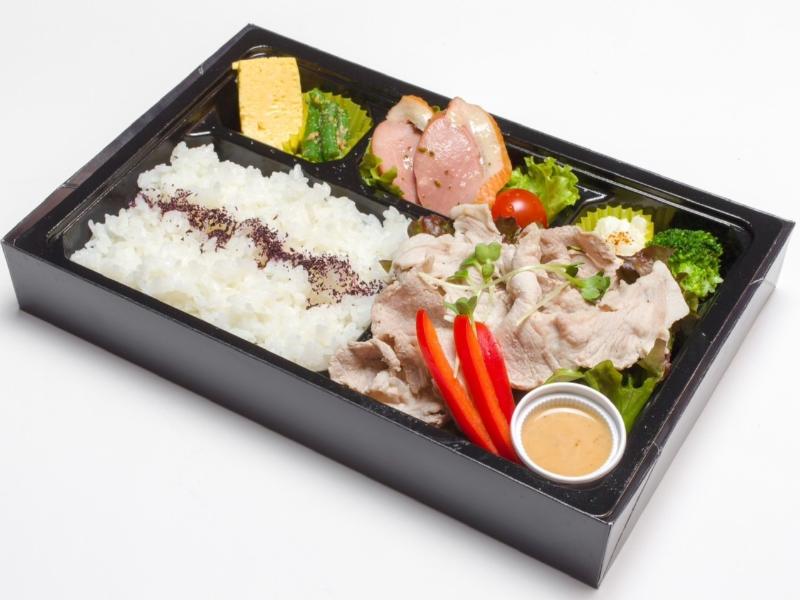野菜たっぷり豚しゃぶサラダ風のお弁当