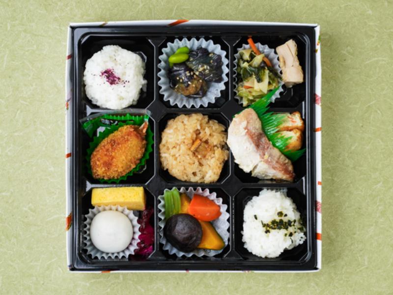 色彩九枡弁当