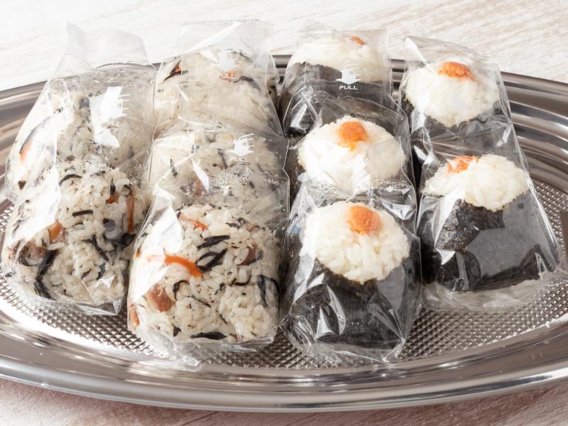 個包装おむすび10個プレート