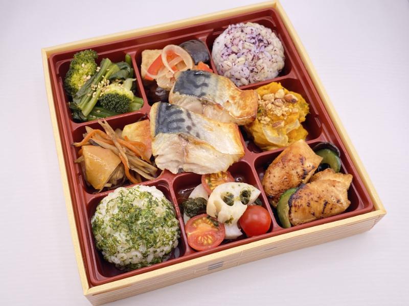 【うみうまフェア】青森県産さばの塩焼きと豪華野菜デリプレート【9月限定】