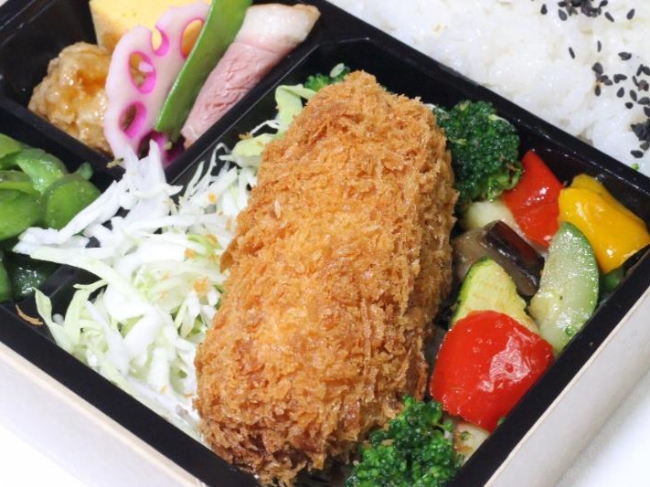【お好み幕の内弁当】カニクリームコロッケ