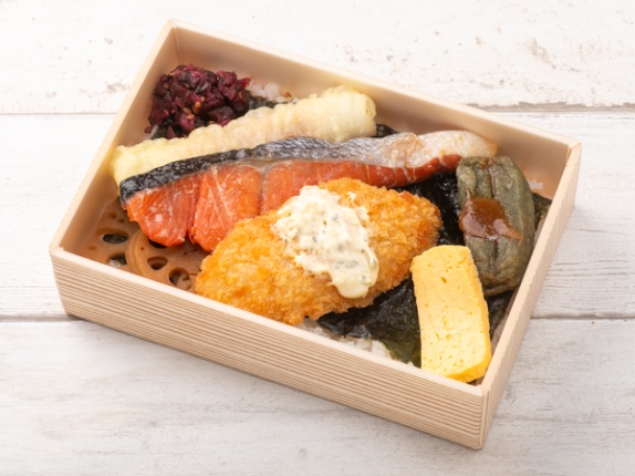 京都太秦 穂久彩（関西）の太秦のり弁 1,200円｜【お弁当デリ】お弁当