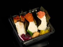 おにぎり専門店 米結の海の幸いくらおにぎりセット（いくら・鮭・ごま