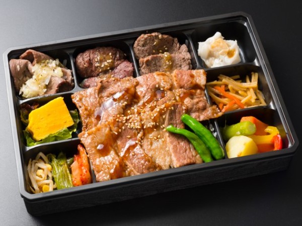 炭火焼牛焼肉幕の内