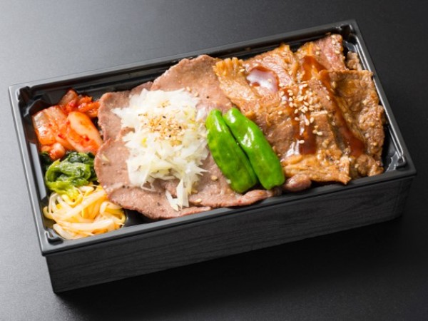 炭火焼霜降り牛タン＆黒毛和牛カルビ重