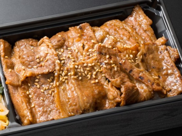 炭火焼牛カルビ重