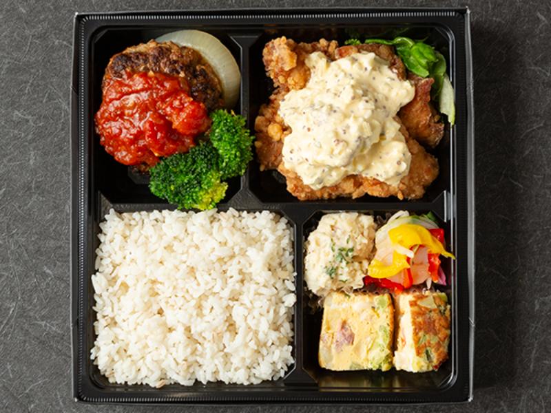 【管理栄養士×発酵エキスパート監修】発酵ハンバーグとタルタル唐揚げ弁当（発酵トマトソース）