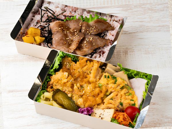 牛カルビ焼肉と名物鶏天2段弁当
