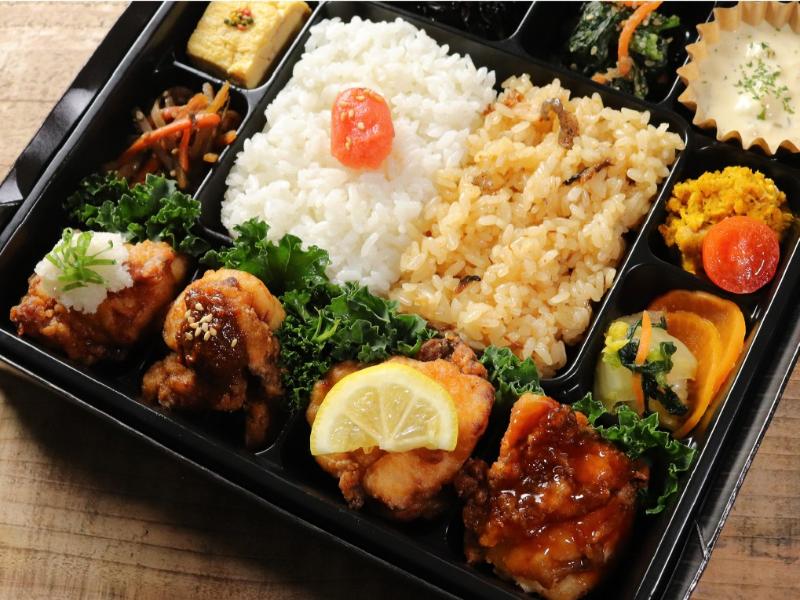 おお丘食べ比べ幕の内弁当