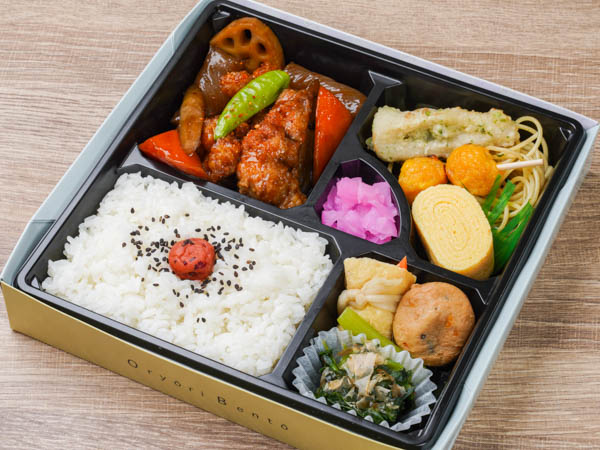 鶏から筑前煮幕の内