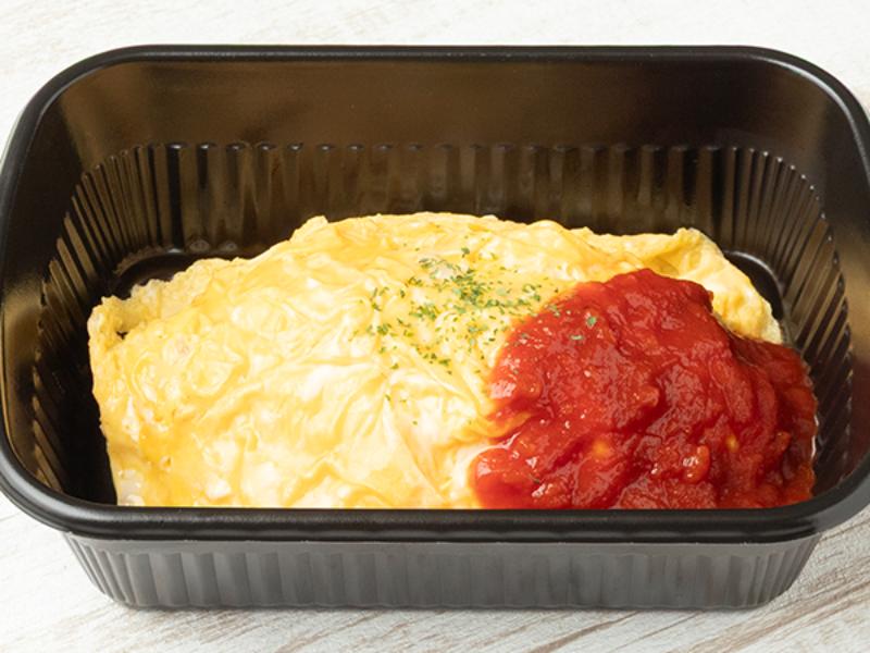 【カラアゲジャイアン】オムライス トマトソース