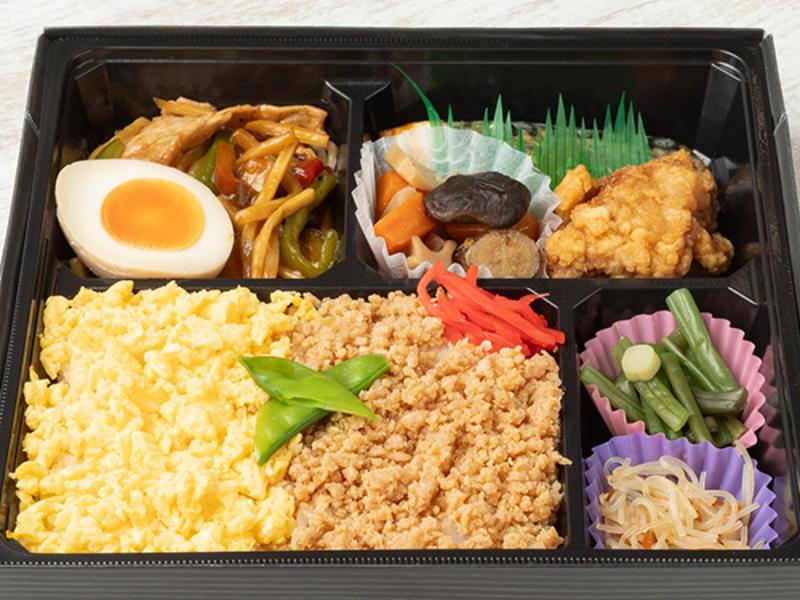 【幕の内】チンジャオロース×鯖の塩焼き弁当