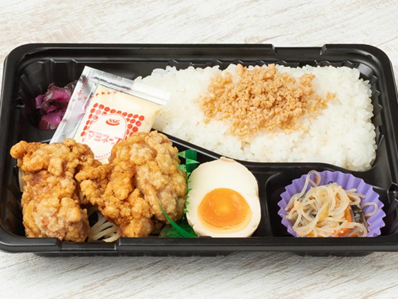 【名物】自家製鶏の唐揚げ弁当