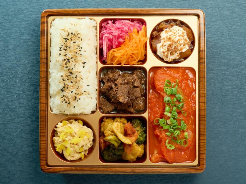 鶏もも肉と野菜のトマト煮込み〜Plat poulet〜