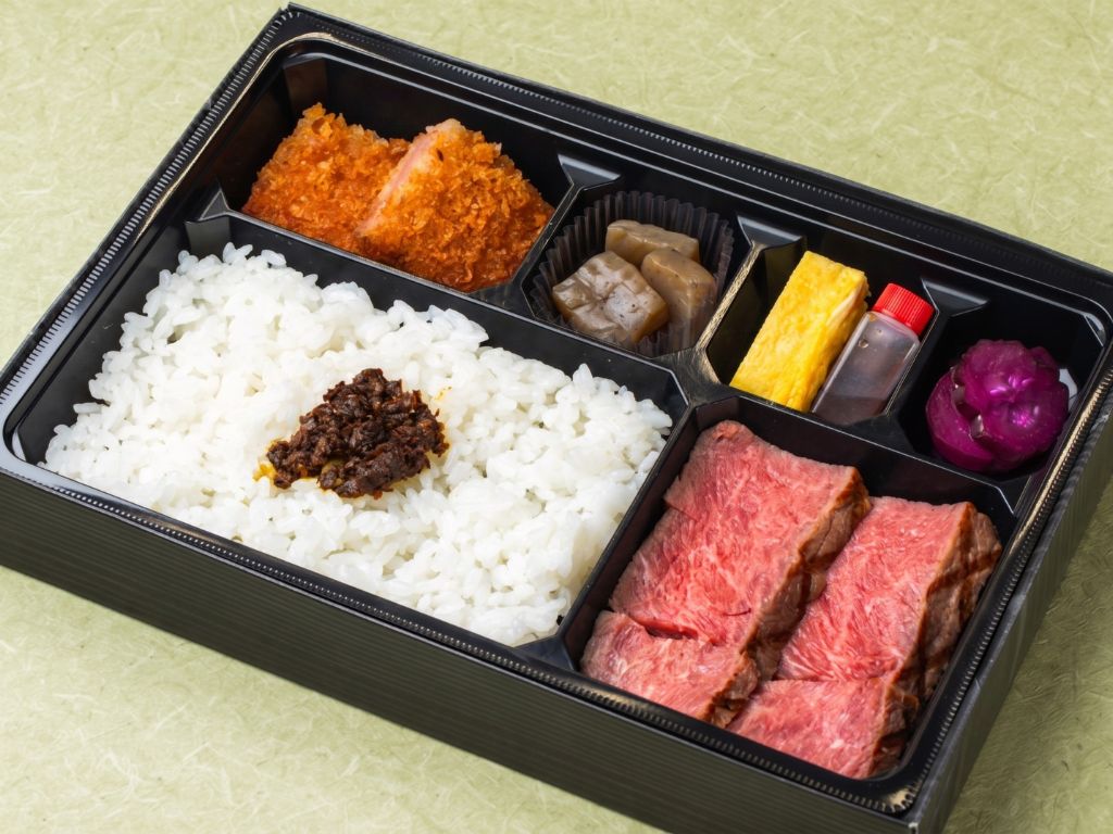 【お弁当デリ限定】ステーキ弁当　雪