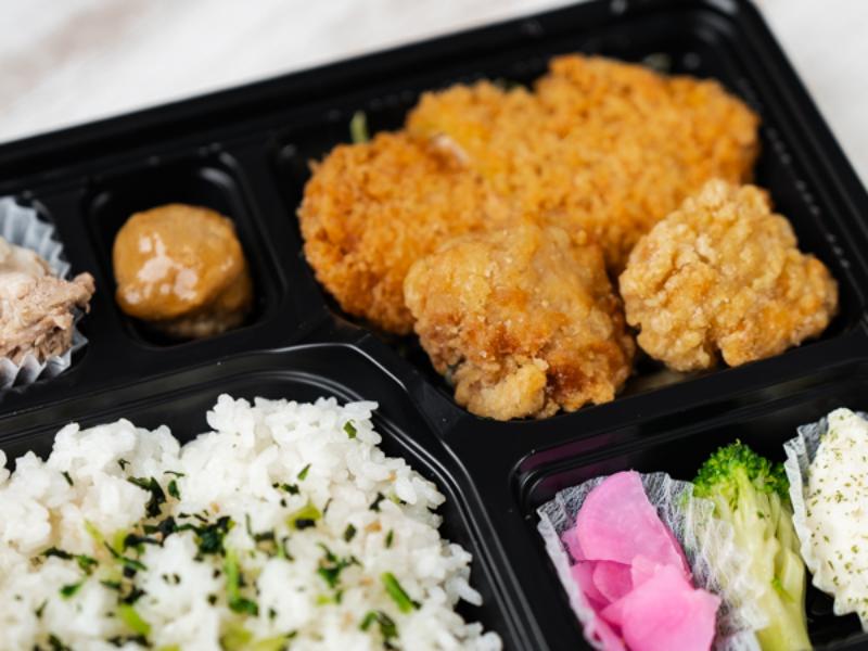 【コスパ】ロースカツ＆唐揚げ弁当