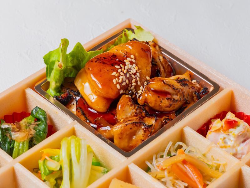 鯛めしとチキングリル錦御膳