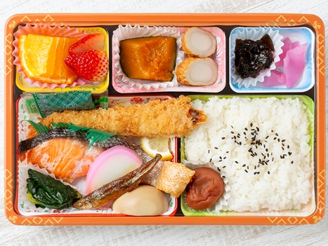 特製鮭弁当