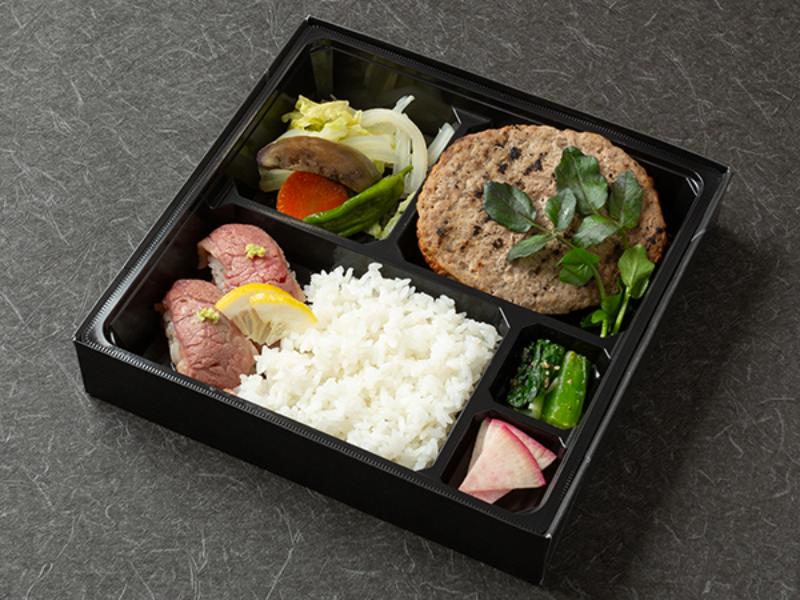 手ごねハンバーグと肉寿司弁当