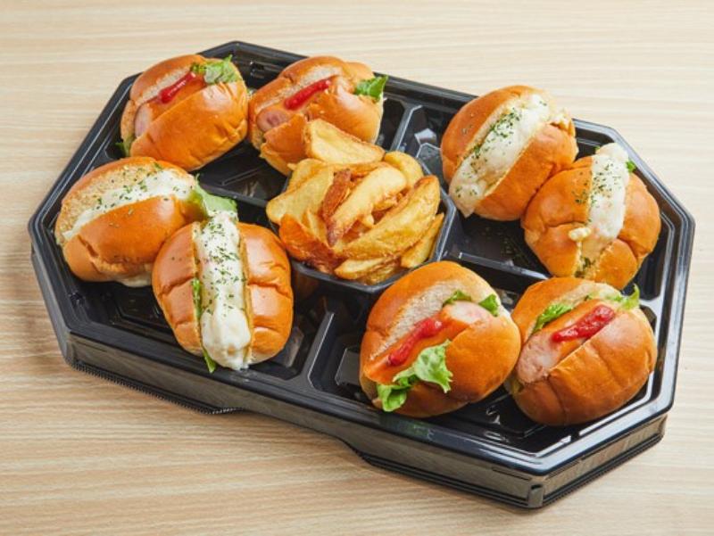 【Mサイズ】ロールサンドオードブル（ホットドッグ4個・ポテトサラダ4個）
