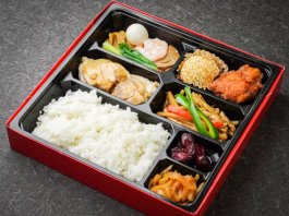 福招門の金箔かけ金運餃子弁当C 1,280円｜【お弁当デリ】お弁当の