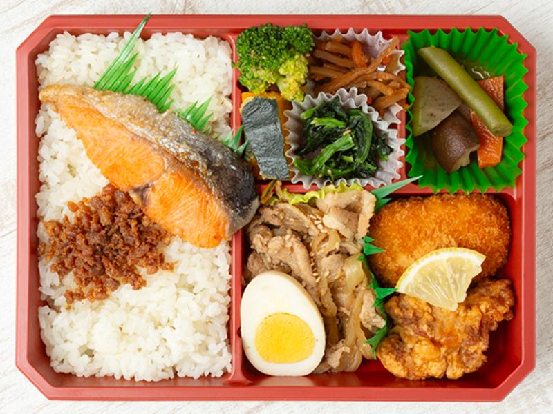 特製鮭と生姜焼き弁当