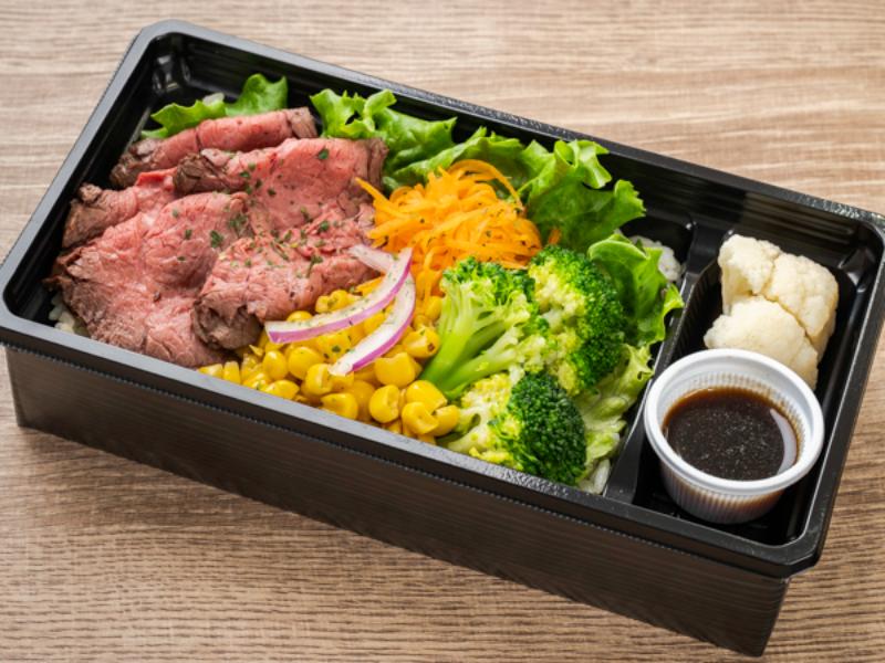 野菜もたっぷり国産牛ローストビーフBOX
