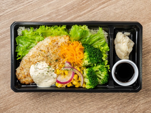 野菜もたっぷり白身魚のフライBOX