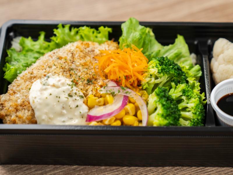 野菜もたっぷり白身魚のフライBOX