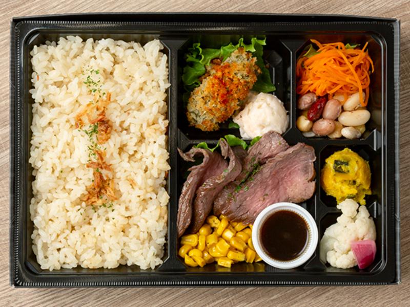 赤身肉ステーキトリュフオイルソース＆白身魚の香草パン粉焼きBOX