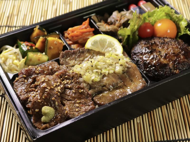 一塊之肉とハンバーグ弁当