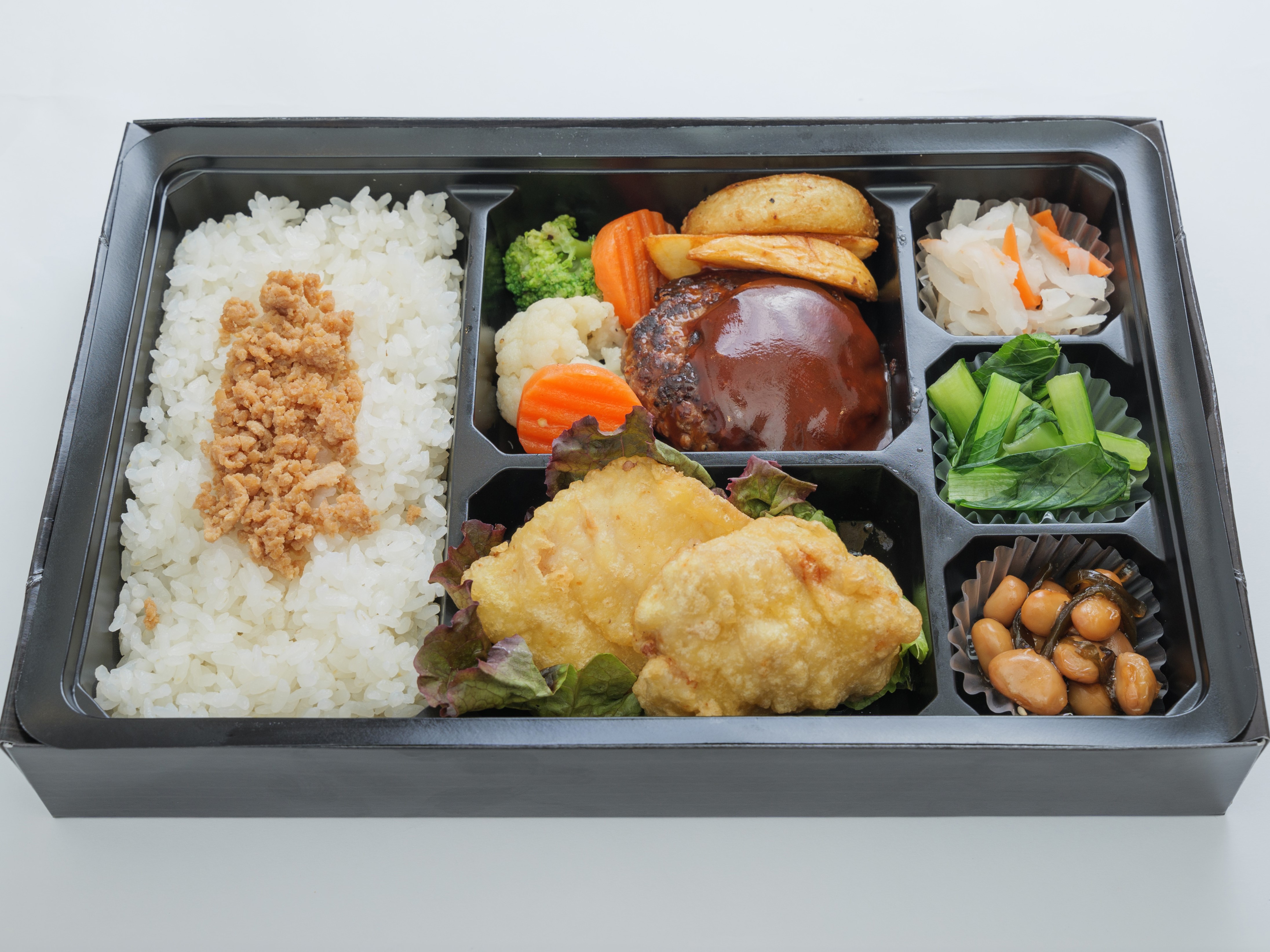 鶏天＆牛タンハンバーグ弁当