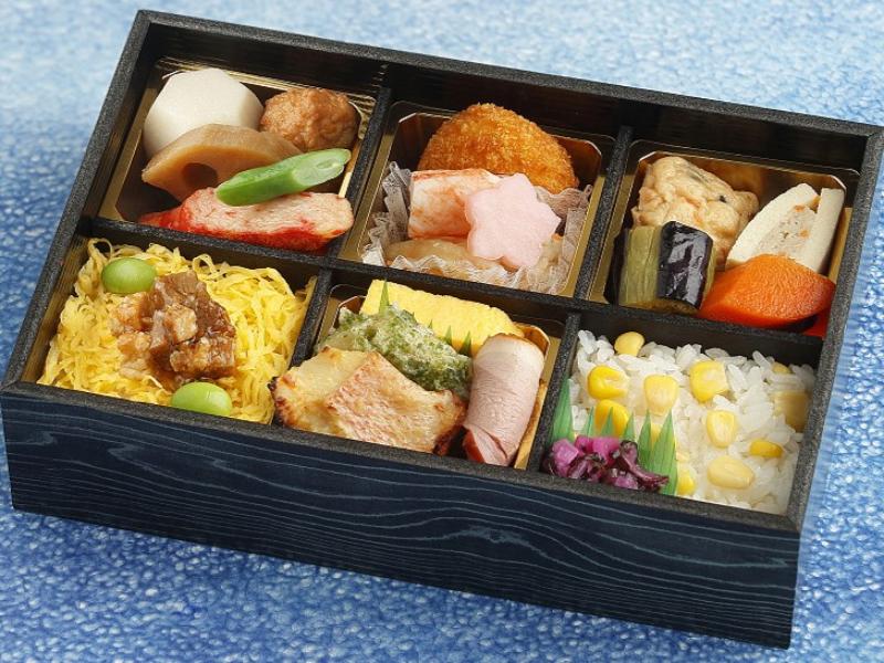 匠の膳（500ｍℓペット緑茶付き）【6月～8月】