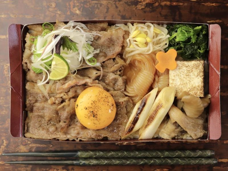 「焼肉スタイル」焼きすきと牛しゃぶの合盛り重