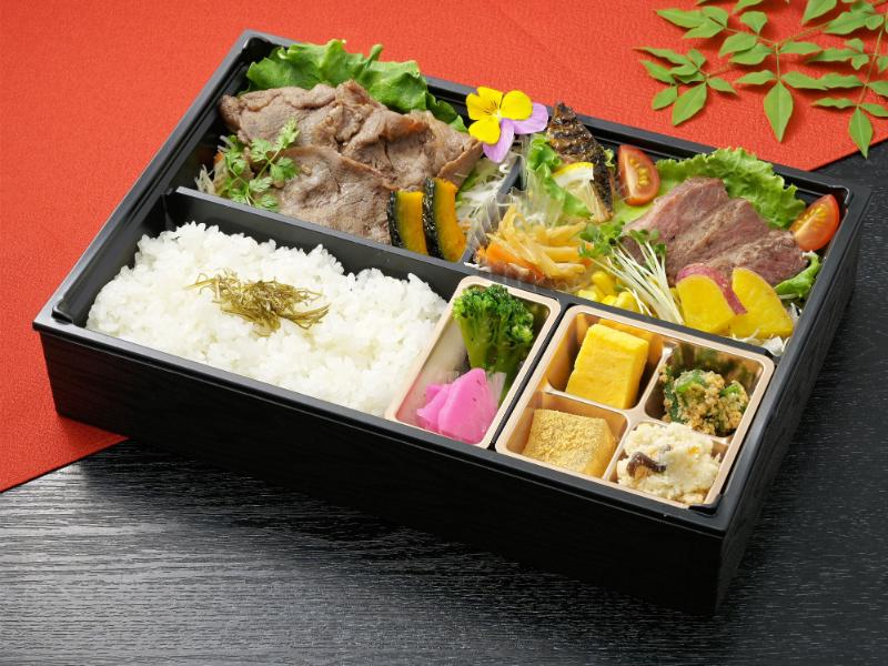 【ご飯が選べる】洸～氷見牛すき焼きと特製ステーキ～※肉増量