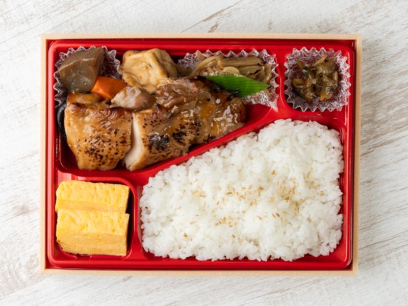 鶏の照焼きの佃浅弁当
